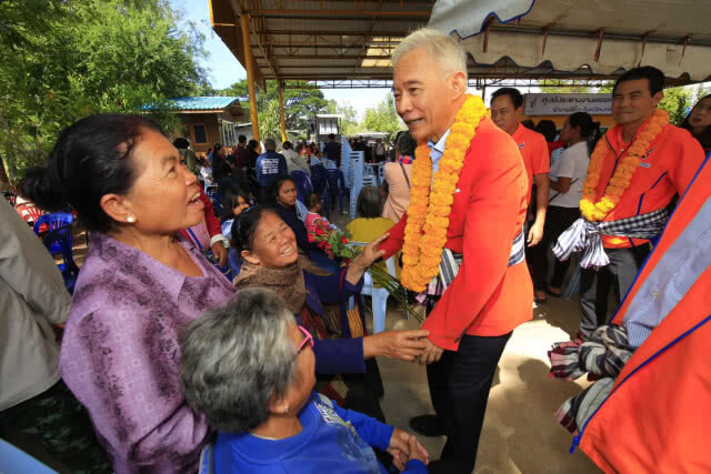 พรรคชาติพัฒนา เปิดตัวสาขาพรรคสีคิ้ว อย่างยิ่งใหญ่