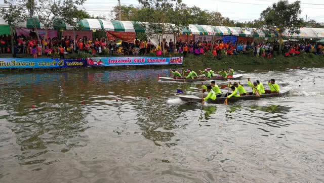 "ลำสนุ่น " จัดแข่งเรือพายประเพณีประจำปี