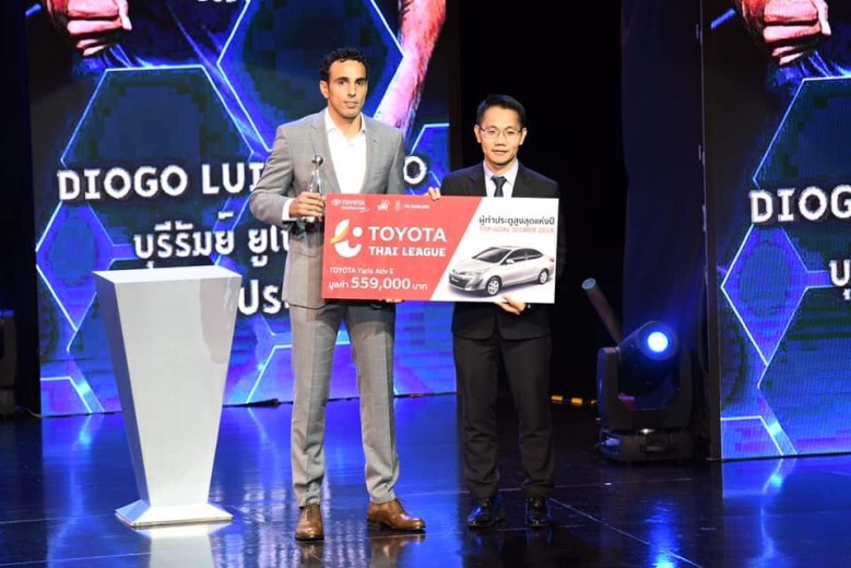 "เมสซีเจ"คว้ารางวัลนักกีฬายอดเยี่ยม FA Thailand Award 2018