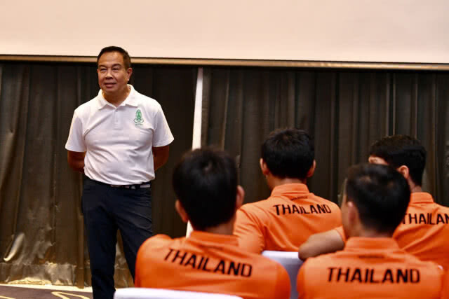 สมยศ กระตุ้น "ช้างศึก" คืนความสุขให้แฟนบอลไทย