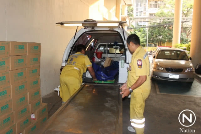 พ่อนำร่าง "น้องเบนซ์"  ผ่าชันสูตรซ้ำ หาสาเหตุการเสียชีวิต