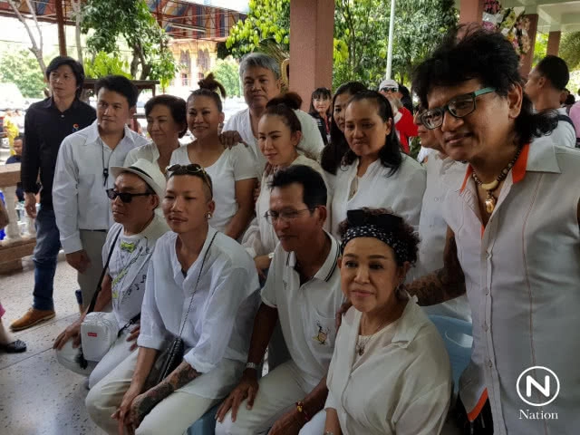 ปมปริศนา! ลูกทั้ง 13 คน ของ "พ่อดม" ประกาศตามหา "ลูกคนที่ 15"