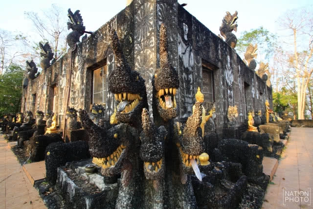 ศุกร์ (สุข) ละวัด : เจดีย์หินพันล้านก้อน