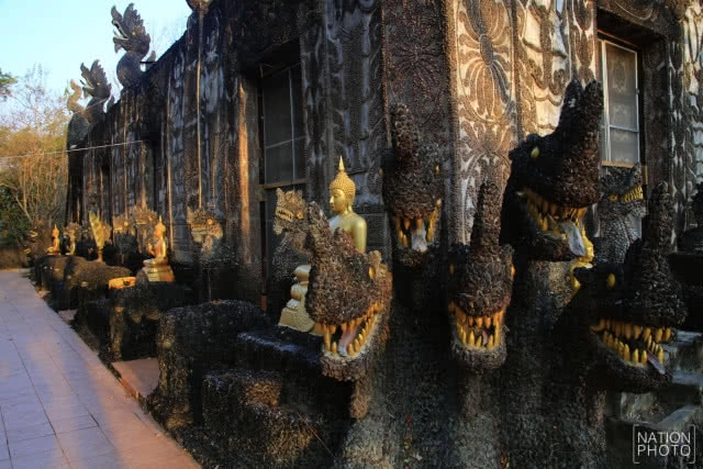 ศุกร์ (สุข) ละวัด : เจดีย์หินพันล้านก้อน