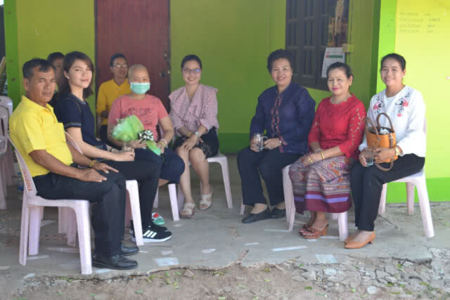 "เฮียจก"  ประมูลภาพ 70,000 บาท ช่วยน้องแพรว ผู้ป่วยมะเร็งเม็ดเลือดขาว