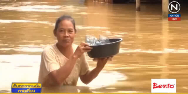 (คลิปข่าว) เคราะห์ซ้ำกรรมซัด....เหยื่อสึนามิอินโดฯ ถูกน้ำท่วมซ้ำ