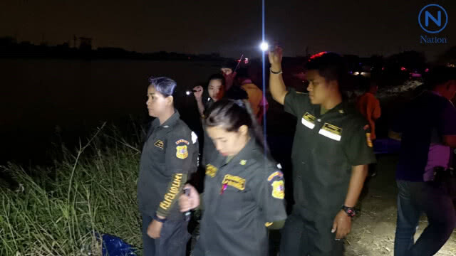 ซิ่งรถรีบส่งคนป่วย พลาดท่าไถลตกคลองส่งน้ำสุวรรณภูมิ
