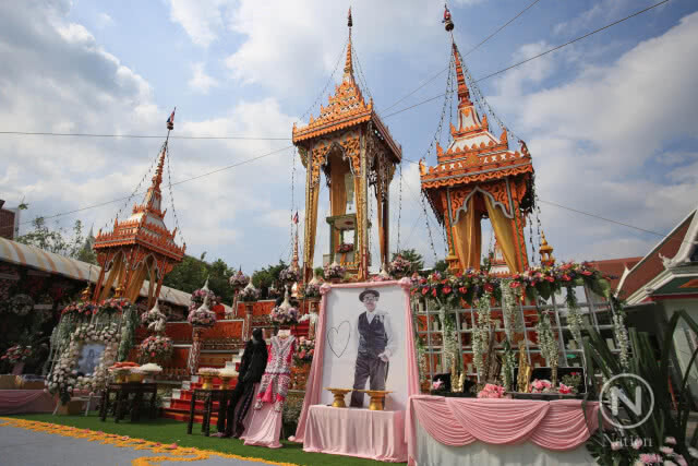 (ภาพชุด) คนบันเทิงพร้อมใจ ส่ง "พ่อดม ชวนชื่น" สู่สวรรค์