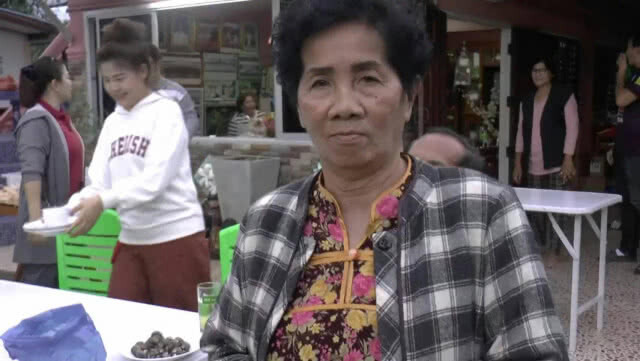 ยายวัย 67 ปีดวงเฮงถูกหวยรางวัลที่หนึ่งรับ 6 ล้าน