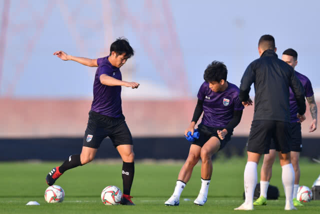ช้างศึก ลงฝึกซ้อม ก่อนพบกับ โอมาน ในเกมกระชับมิตร