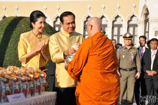 "ประยุทธ์" นำบุญมาฝากพี่น้องปชช.