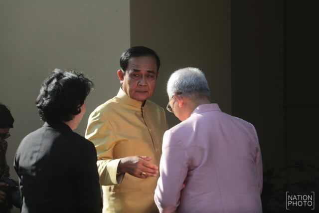 "ประยุทธ์" นำบุญมาฝากพี่น้องปชช.