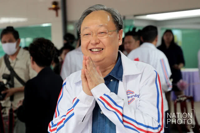 "สนธิรัตน์" ย้ำ เป็นพรรคที่ก้าวข้ามความขัดแย้ง