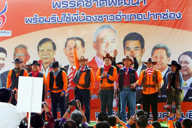 สุวัจน์ "คาวบอย" ชูปากช่อง แลนด์มาร์กแห่งใหม่ "ท่องเที่ยว-คมนาคม"