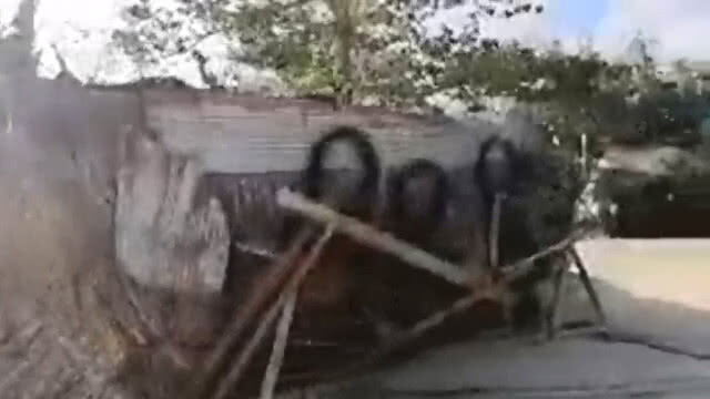 อิทธิพัทธ์ พาสำรวจความเสียหาย "แหลมตะลุมพุก" หลังเจอพิษพายุปาบึก