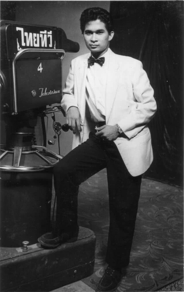 เศร้า! วงการบันเทิงสูญเสียสะอาด เปี่ยมพงศ์สานต์