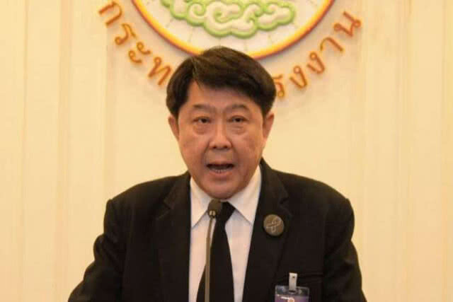 ผู้ประกันตนจ่ายเงินสมทบเกิน ติดต่อขอเงินคืนได้ภายใน 1 ปี
