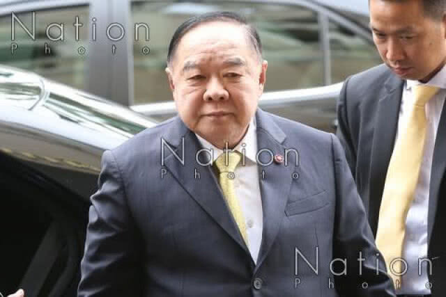"ทักษิณ" โต้ "บิ๊กป้อม" เคลียร์ตัวเองก่อน