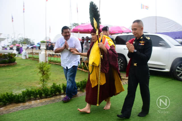 ลูกศิษย์นับหมื่นแห่ร่วมทำบุญ "ครูบาบุญชุ่ม" 55 ปี