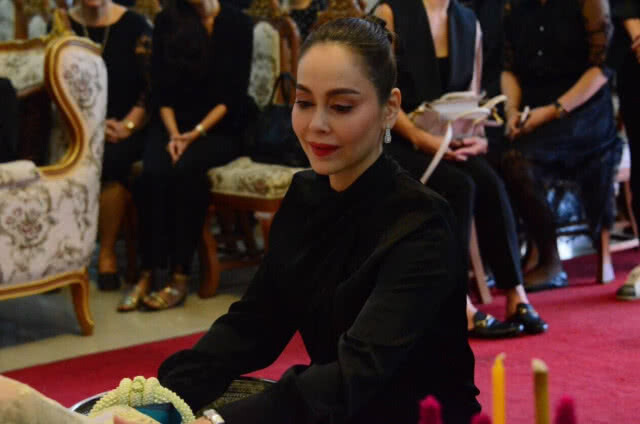 โซเชียลร่วมอาลัย!!! "นัท มีเรีย" สูญเสียคุณแม่อย่างไม่มีวันกลับ
