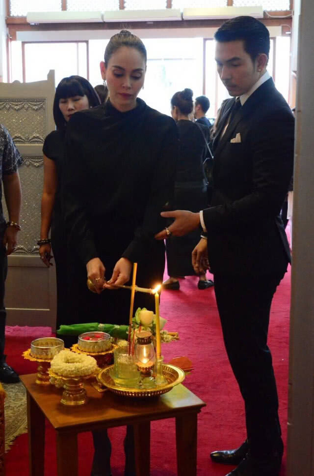 โซเชียลร่วมอาลัย!!! "นัท มีเรีย" สูญเสียคุณแม่อย่างไม่มีวันกลับ