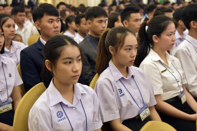 "นายกฯ" ให้โอวาทเยาวชน ยึดมั่น "ประชาธิปไตย"