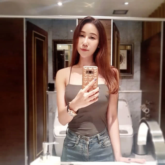 เปิดวาร์ป "ไฮโซเบลล์" หลังซุ่มแต่งงานเงียบ "แทค ภรัณยู"