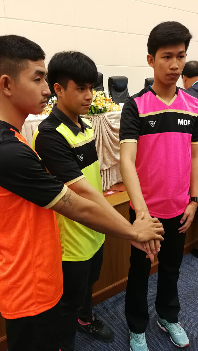 "เอ็มโอเอฟ"เซ็น3นักเตะที่อยูในการดูแลของศาลฯเป็น"แข้งอาชีพ"