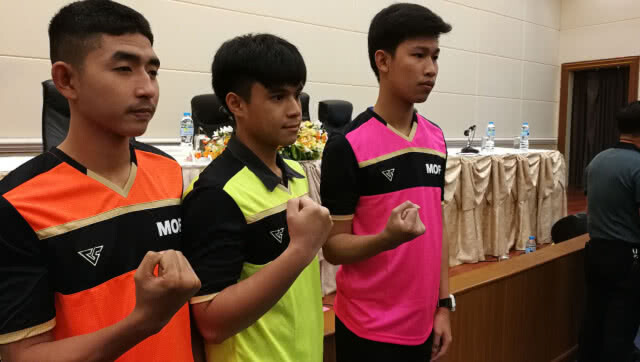 "เอ็มโอเอฟ"เซ็น3นักเตะที่อยูในการดูแลของศาลฯเป็น"แข้งอาชีพ"