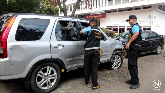 แห่ตีเลขเด็ดรถยนต์  "เซนติเมตร"