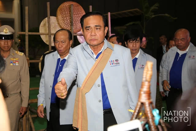 "ประยุทธ์" เผยสวดขอ "พระสยามเทวาธิราช" จน "ปาบึก" ม้วนหางสลายเอง