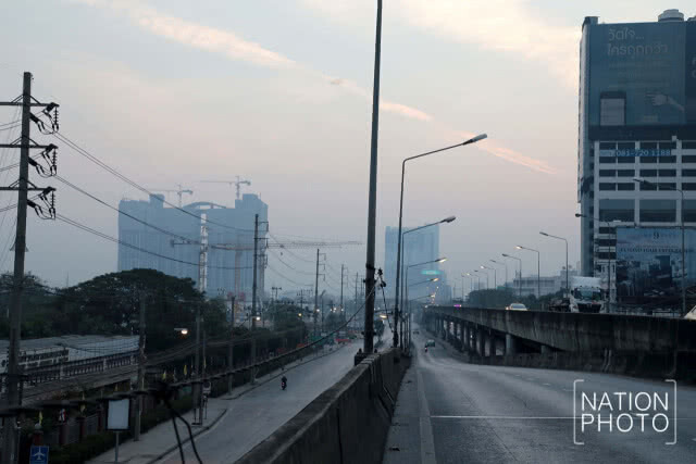 ค่าฝุ่นละออง PM2.5 'เกินมาตรฐาน' อาจส่งผลต่อสุขภาพ