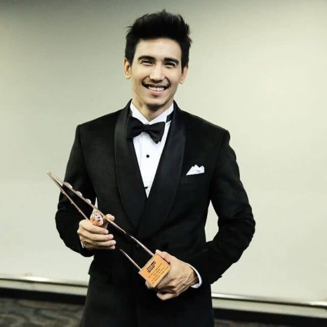"นก-ก๊อต" คว้ารางวัล "Asian Television Awards 2018"