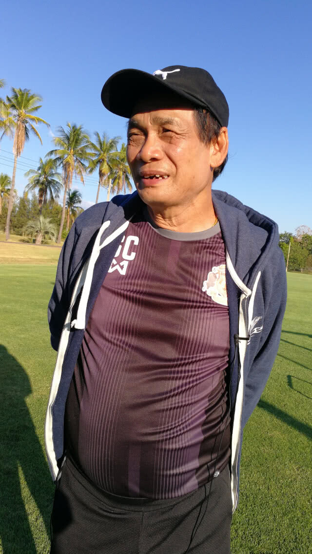 "น้าฉ่วย" ชี้  "สมยศ" ฝากชะตากับ"โค้ชโต่ย" ( คลิปข่าว)