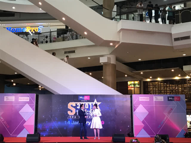 ย้อนอดีตสู่ยุคเพลงคู่รุ่งเรือง!!! ใน "รวมดาว 18 กะรัต The Concert"