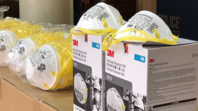 น1.รับมอบหน้ากากกันฝุ่น PM2.5 สามพันชุด พร้อมแจกตร.ในสังกัด