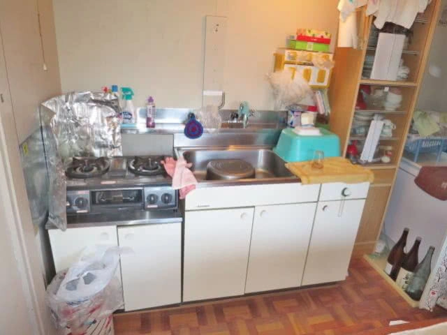 สุดทึ่ง! ญี่ปุ่นสร้างบ้านราคาประหยัด ทรงศาลพระภูมิ?