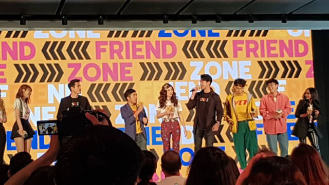 "ใบเฟิร์น-นาย" นำทีมเปิดตัวภาพยนตร์ Friend Zone