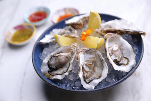 " 9 " สถานที่น่าเที่ยวจากถนนสุรวงศ์จรดริมฝั่งแม่น้ำเจ้าพระยา