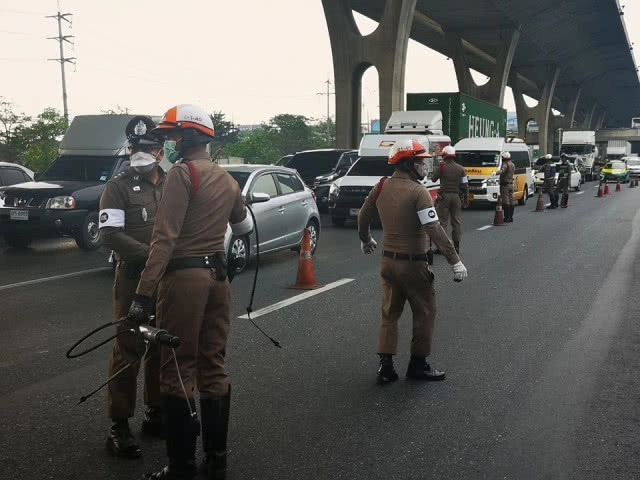 รถควันดำต้นเหตุ "ฝุ่นพิษPM2.5"  ปรับ 5 หมื่น