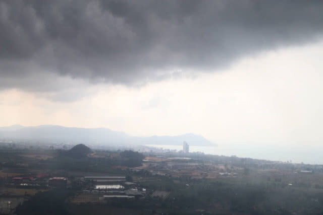ฝนหลวงขึ้นบินอีก เน้นฝนกทม-ปริมณฑล ฝั่งตะวันตก
