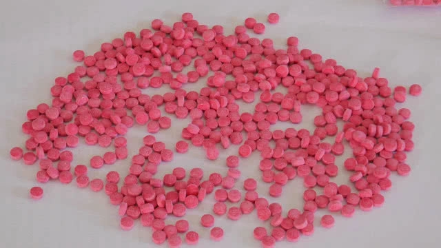 ตะลึง!! ยาบ้าสีชมพูผสมยาไอซ์ สูตรปลุกเซ็กส์ ออเดอร์วาเลนไทน์