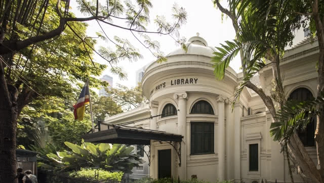 " 9 " สถานที่น่าเที่ยวจากถนนสุรวงศ์จรดริมฝั่งแม่น้ำเจ้าพระยา