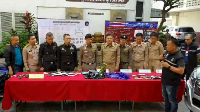 ตำรวจภาค 7 แถลงผลจับยาบ้านับแสนเม็ดและอาวุธปืนเพียบ