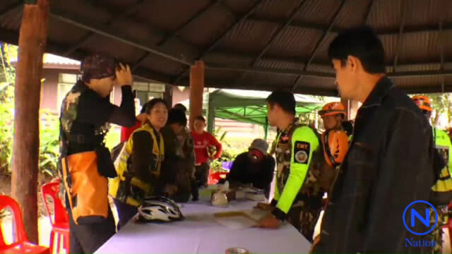เริ่มเก็บกู้อุปกรณ์ใน "ถ้ำหลวง" วันแรก