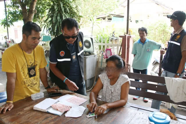 คนขายหวยใต้ดินตัดพ้อ!!! เข้าวัดทำบุญแก้ชงไม่ทันพ้นวันกลับโดนจับ