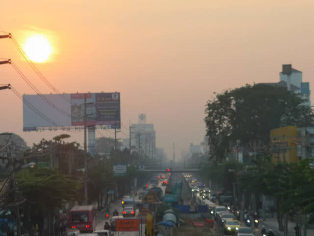 รอ3ปี รถไฟฟ้าสร้างเสร็จ หมดปัญหาฝุ่นพิษ ตายก่อน