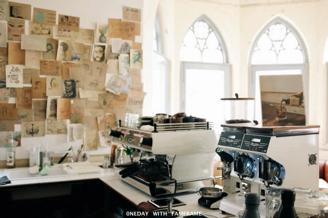 เยือนบ้านเก่า เคล้ากลิ่นกาแฟ ที่บ้าน อ.ศิลป์ พีระศรี