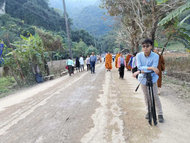 6​ เดือนหลัง​ 13​ หมูป่าติดถ้ำหลวง นทท.พุ่ง​ 1​ หมื่น​คนต่อวัน ดัน​เศรษฐกิจ​แม่สายคึกคัก​