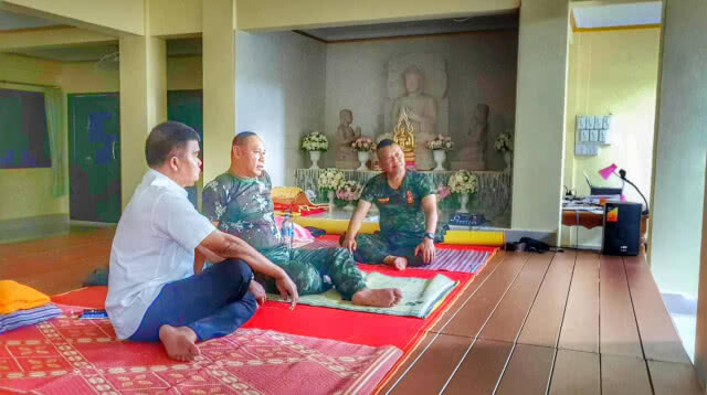 แม่ทัพภาค 4 ลงพื้นที่เฝ้าติดตามสถานการณ์ ที่นราธิวาส
